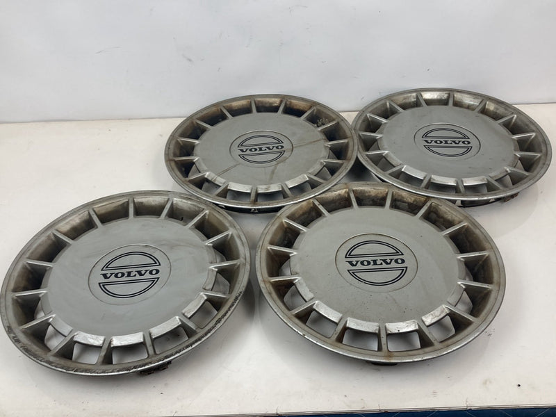 1975-1980 Volvo 244 Wheel Cover Hub Caps Factory 3540176 OEM #4332M