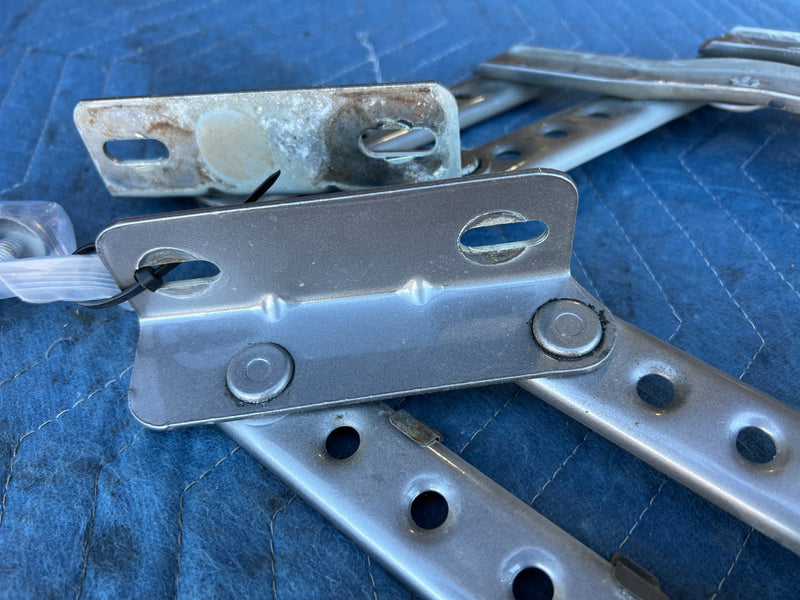 1986-1993 Volvo 240 244 Sedan Right & Left Trunk Deck Lid Hinge Pair OEM #4347EM