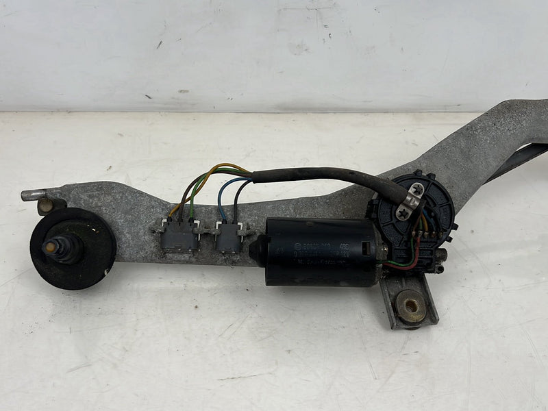1993-1997 Volvo 850 Front Wiper Motor Transmission Assembly OEM