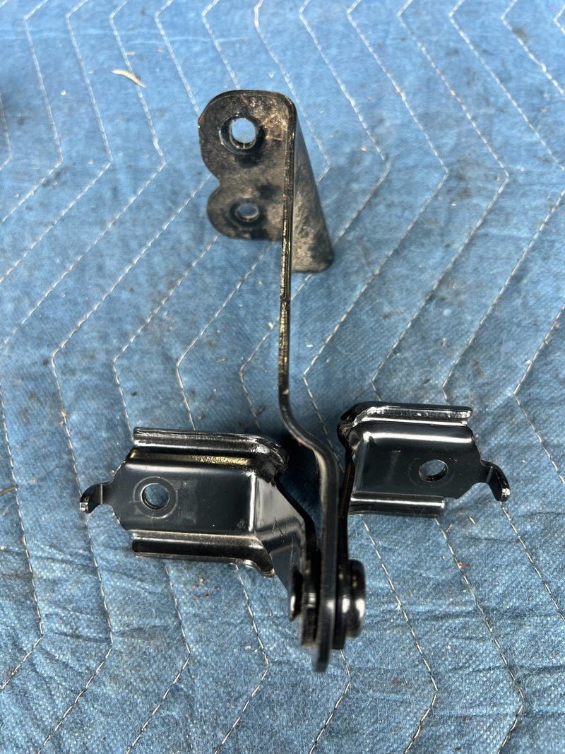 2002-2006 Toyota Camry Rear Seat Hinge Mounting Latch Brackets OEM #130DU