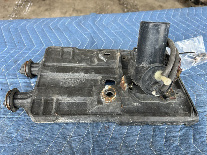 1993-1997 Volvo 850 850R Battery Bracket & Cruise Control Module OEM #4516E