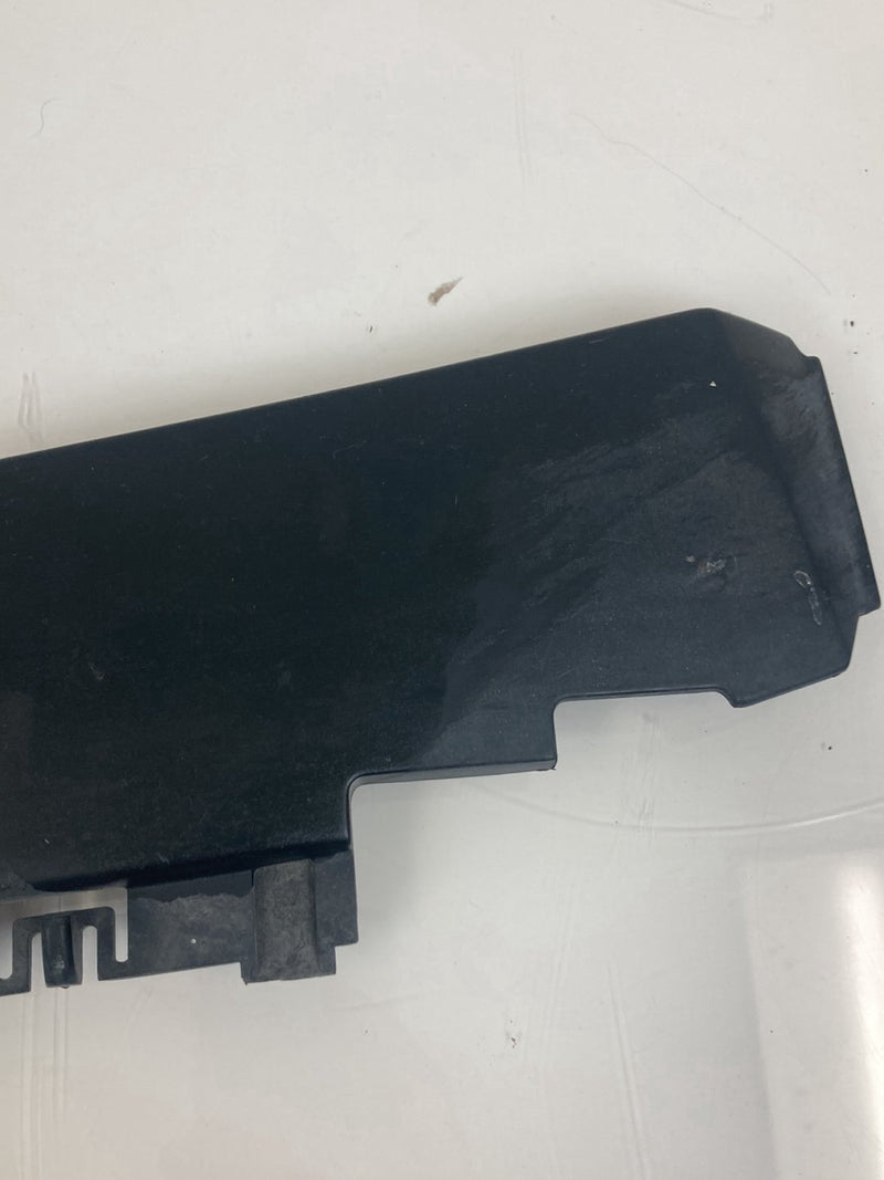 1992 Volvo 940 944 - Radiator Support Bracket PN: 1392604