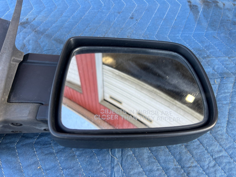 2003-2008 Honda Element DX Passenger RH Right Door Mirror Side OEM #1646CN