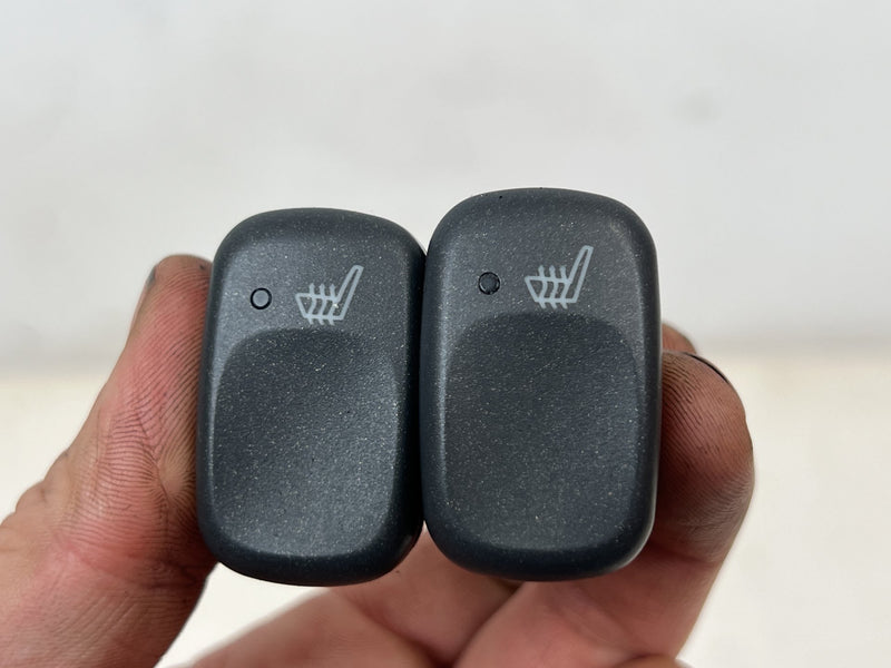 1998-2000 Volvo S70 V70 XC Heated Seat Button Switch Pair 9162939 OEM #6871EM