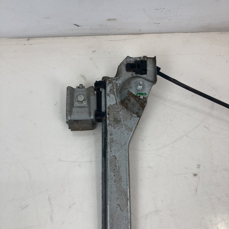 2014-2020 Chevrolet Silverado 1500 Front Right Window Regulator OEM #5580M