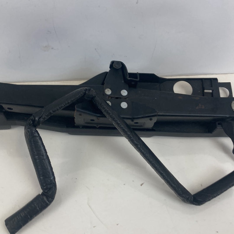 2005 Volvo XC90 I 275 Jack &amp; Tool Kit 9133668 3064721 3066607 OEM#4864M