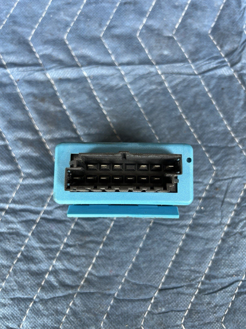 1993-1997 Volvo 850 850R Headlight Lamp Light Control Relay 9128814 Hella #4468E