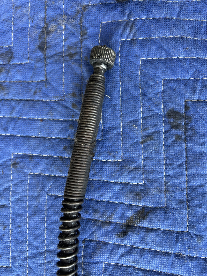 Volvo 240 - Speedometer Cable