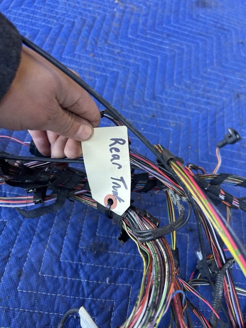 1998-2003 Jaguar XJR XJ8 X308 Rear Trunk Wiring Harness & Fuse Box OEM #4669E