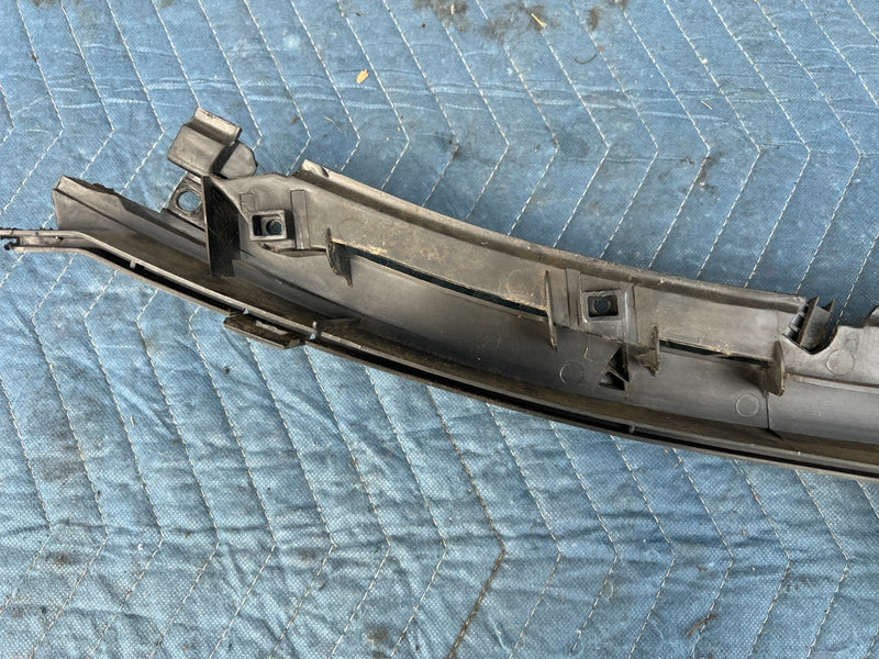 1998-2003 Mercedes W210 E320 Windshield Wiper Cowl Cover Trim Screen OEM #4663EM