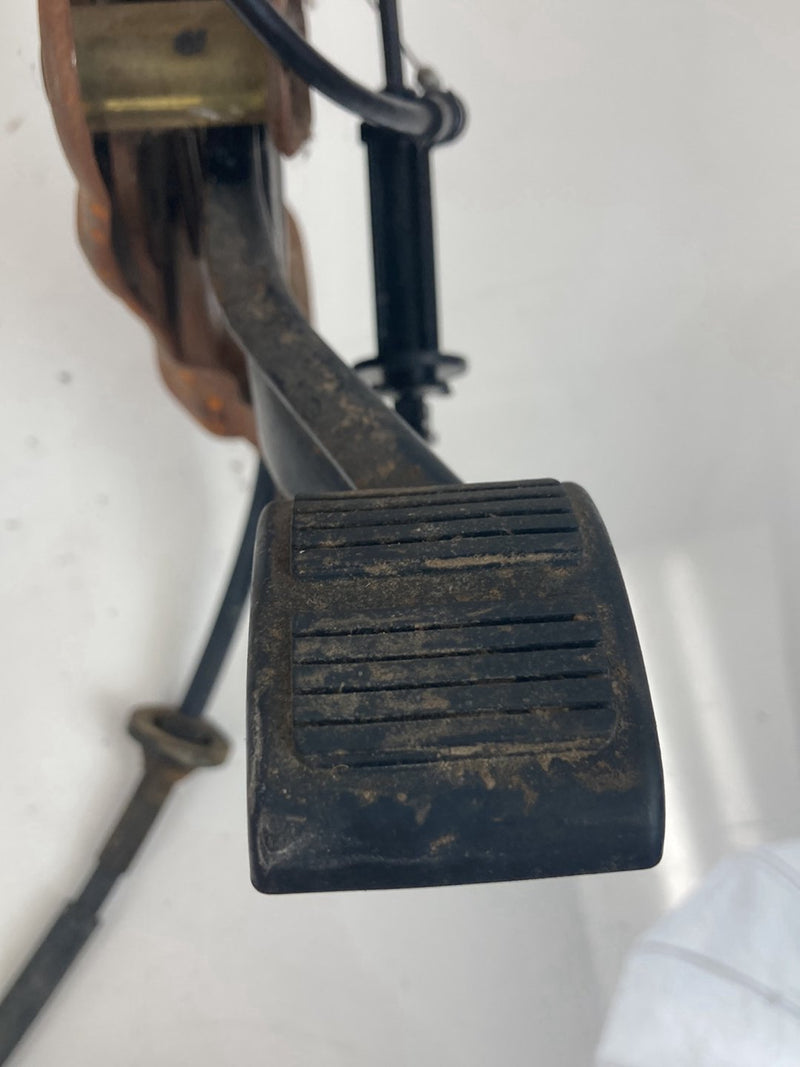 1995 Chevrolet Silverado GMT800 - Emergency Brake Pedal
