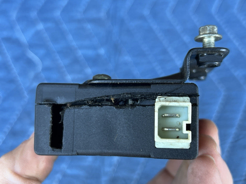 1998-2003 Jaguar XJR XJ8 Trunk Deck Lid Lock Actuator GNC3535AA OEM #4580E