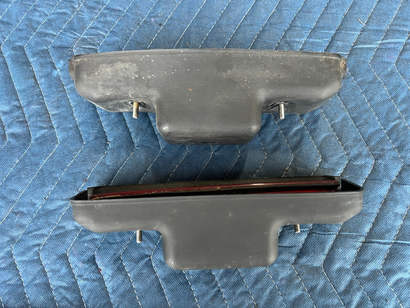 1983-1985 Porsche 944 Rear Right & Left Side Marker Light Lamp Set OEM #2437EM