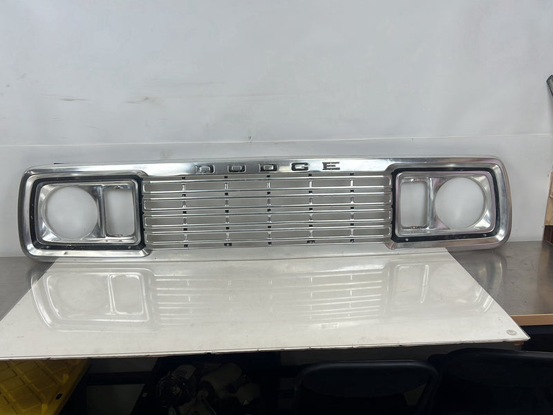 1977-1978 Dodge Truck Tin Front Grille D150 Pickup Aluminum Trim OEM ##6063EM