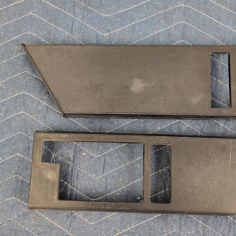 1988-1994 Chevy K1500 Door Handle Surround Trim Lock Pair 15553920 15553919