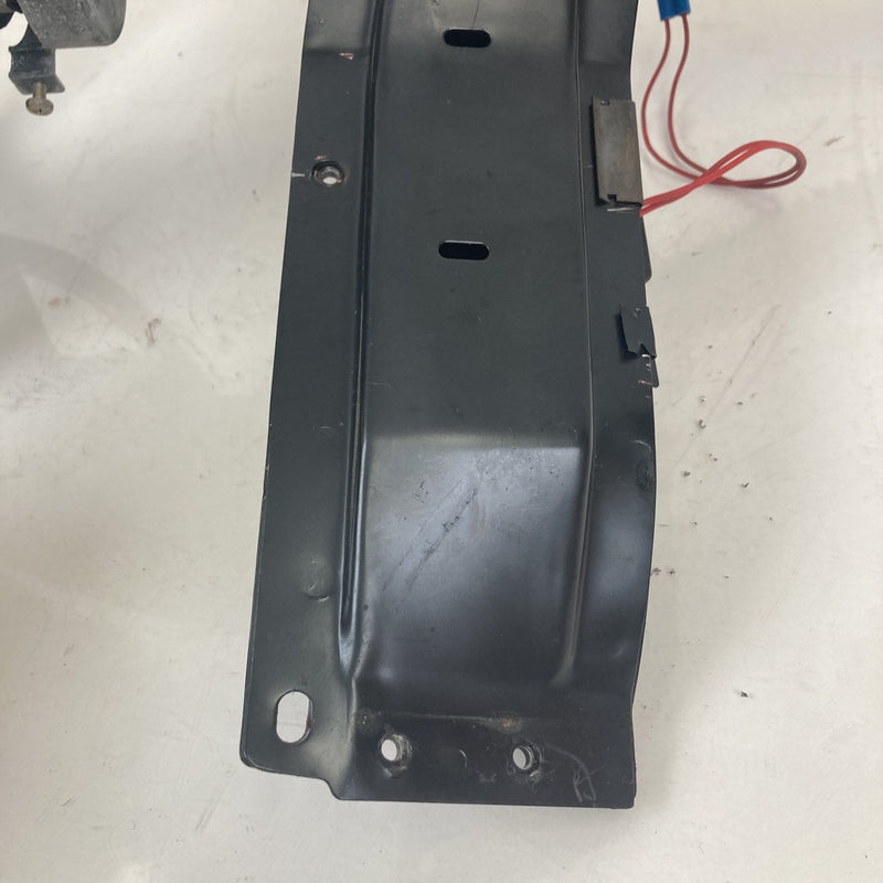 1981-1985 Volvo 240 245 Steering Column Wheel Assembly 303-A OEM