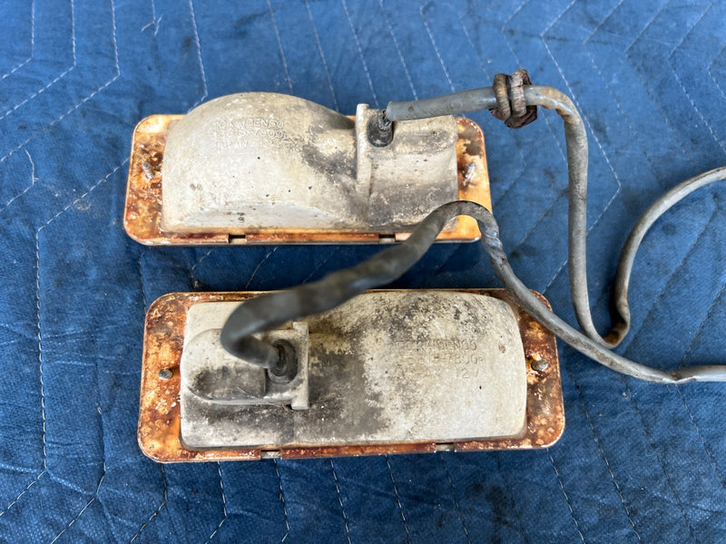 1985-1988 Suzuki Samurai SJ413 Denso Blinker Lights 35615-7800L OEM #2313CN