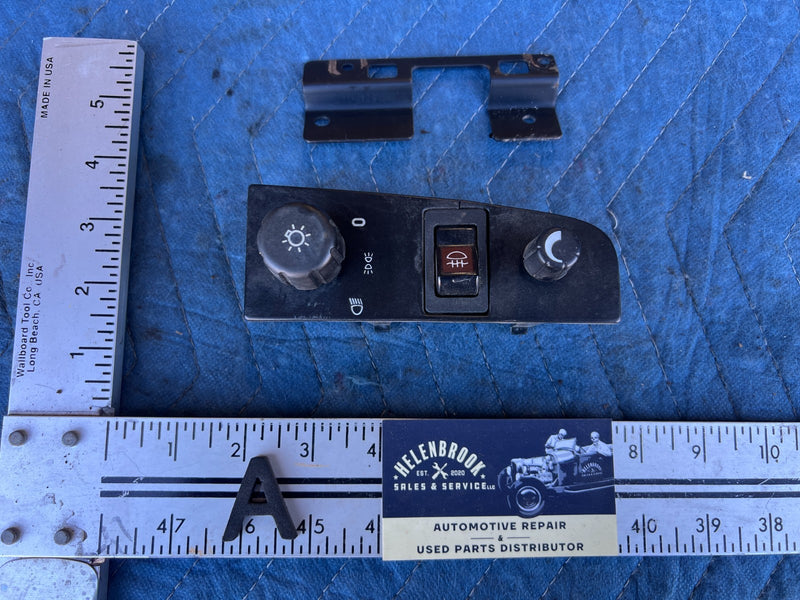 1986-1993 Volvo 240 244 245 Dash Fog Light Headlight Dimmer Switch OEM #4338EM