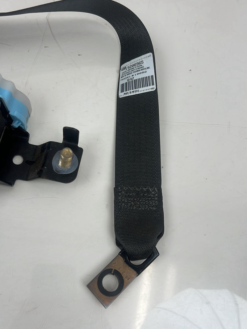 2003-2006 Chevrolet Silverado Rear Left Seat Belt Retractor 15206965 OEM #5529EM