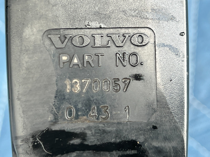 1986-1993 Volvo 240 244 Sedan Front Right & Left Seat Belt Buckle Set OE #4191EM