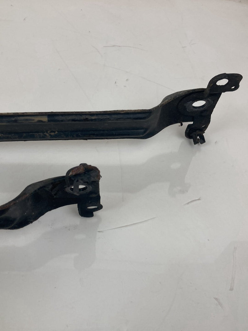 2007 Volvo S60 - Fuel Tank Strap