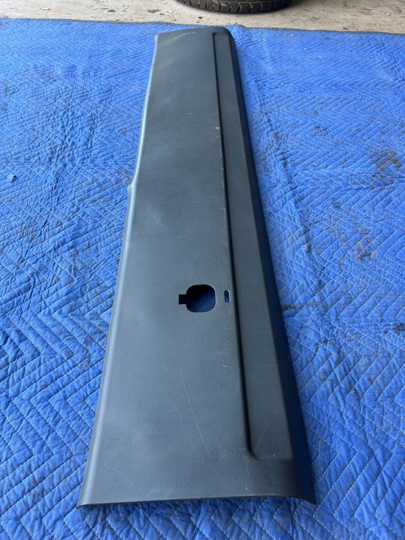 1999-2002 Chevy Silverado GM 1500 Rear Window Interior Lower Trim OEM #1831CN