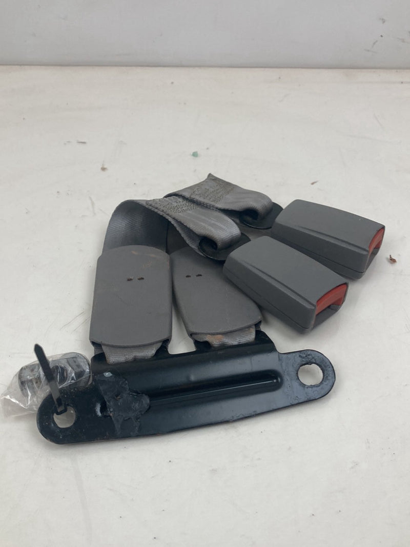 1996 Chevrolet Silverado GMT800 - Seat Belt Buckle Rear PN: 153961