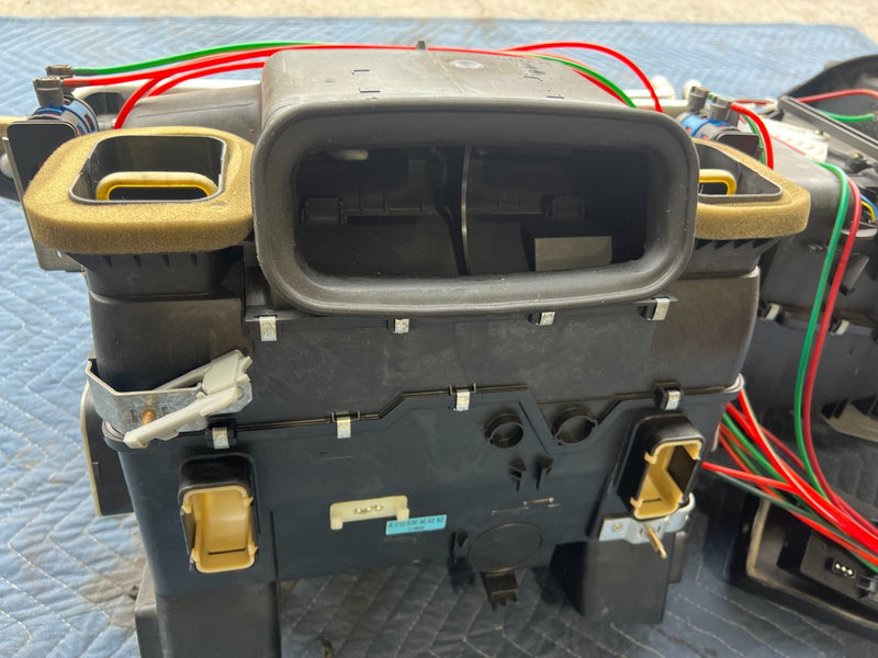 1998-2003 Mercedes W210 E320 HVAC Climate Heater Core Blower Box OEM #4726EM