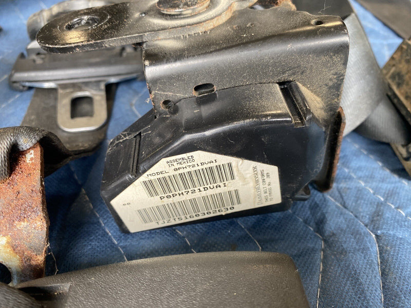 2001-04 Chrysler 300M OEM Rear Seatbelts Retractor Pair with Buckles #26MC