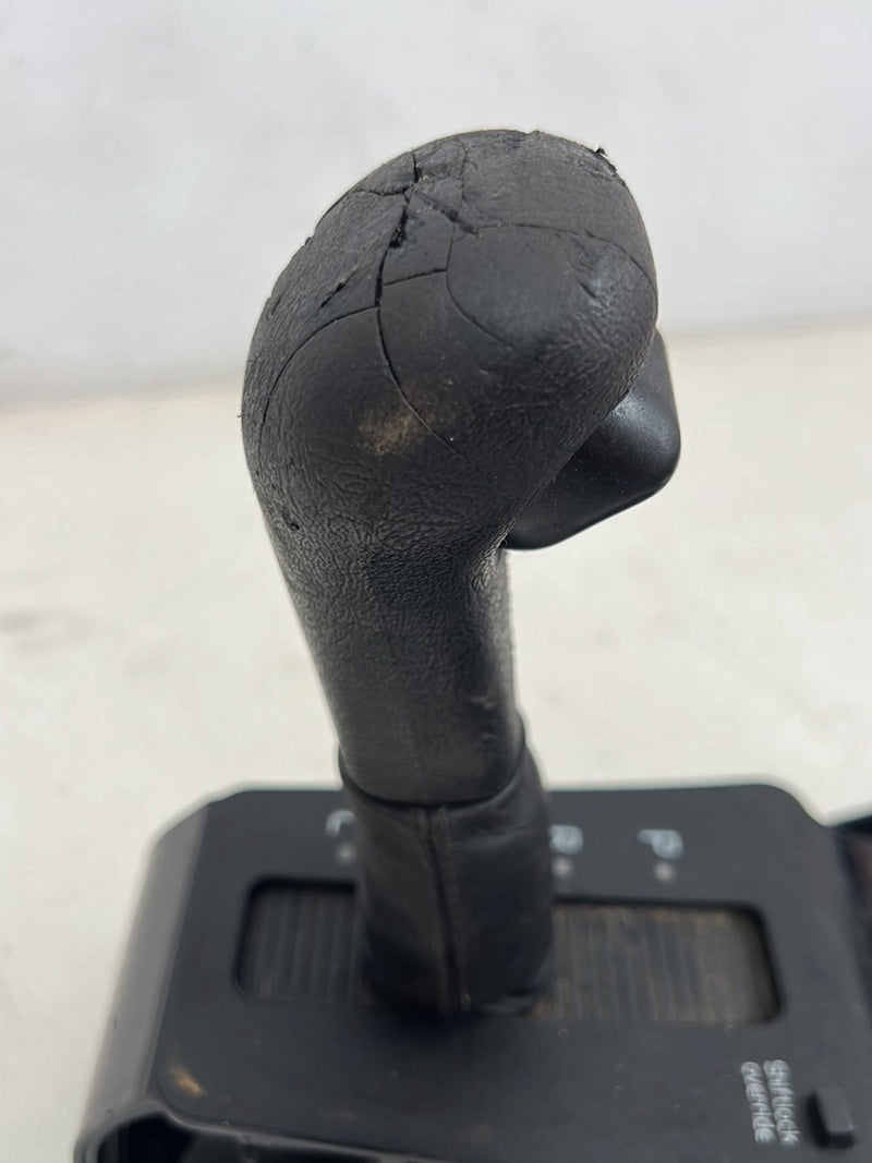 1993-1997 Volvo 850 Automatic Gear Shifter Assembly w/ Cables OEM