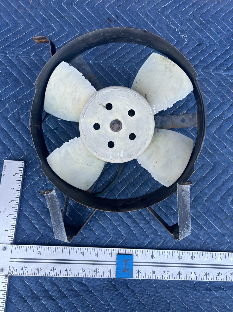 1967-1974 Volvo 140 142 144 145 Front Radiator Cooling Fan Assembly OEM #4952EM