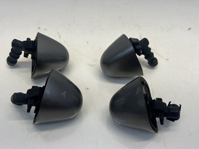 2006 BMW X5 E53 - Headlight Squirter
