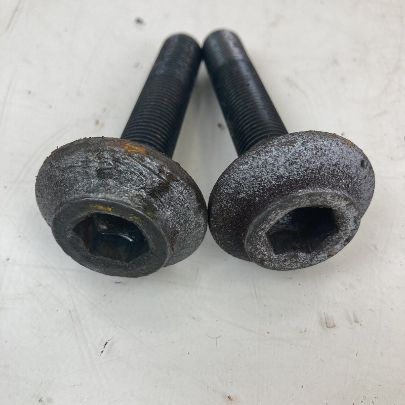 2001-2005 Volkswagen Passat Rear Differential Hardware Bolts VW #5508M