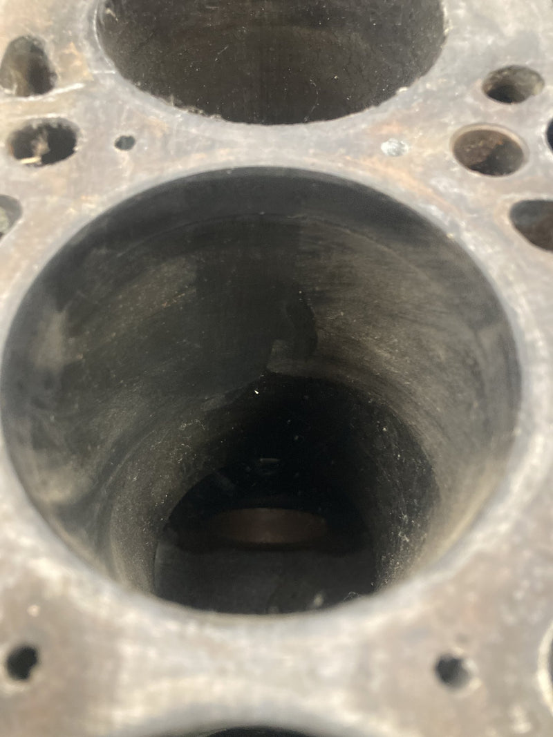1980 Volvo 244 - Short Block