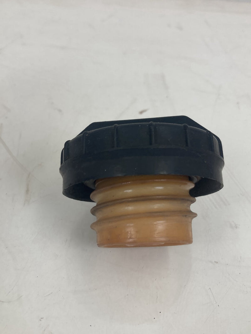 1995-1998 Chevrolet Silverado 2500 GMT400 Fuel Cap 10286302 OEM