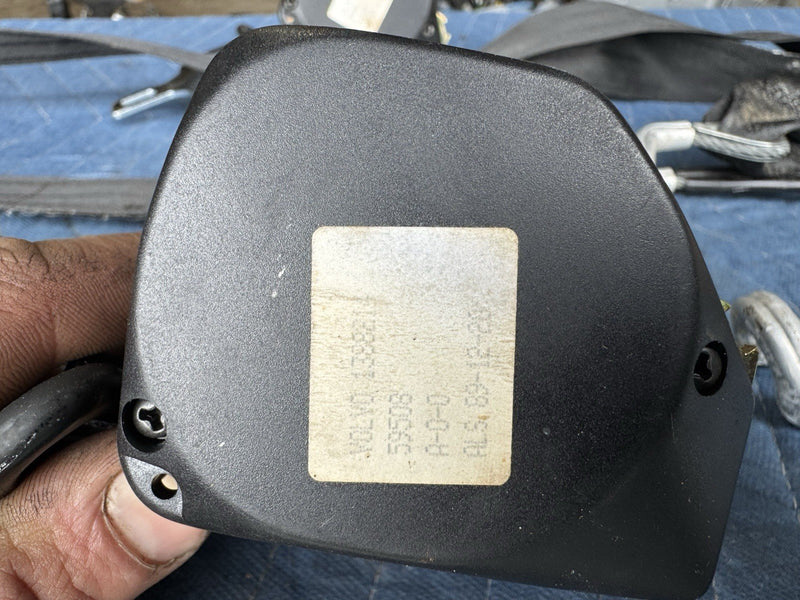 1986-1993 Volvo 240 244 Sedan Rear Seat Belt Retractor & Buckle Set OEM #4851E