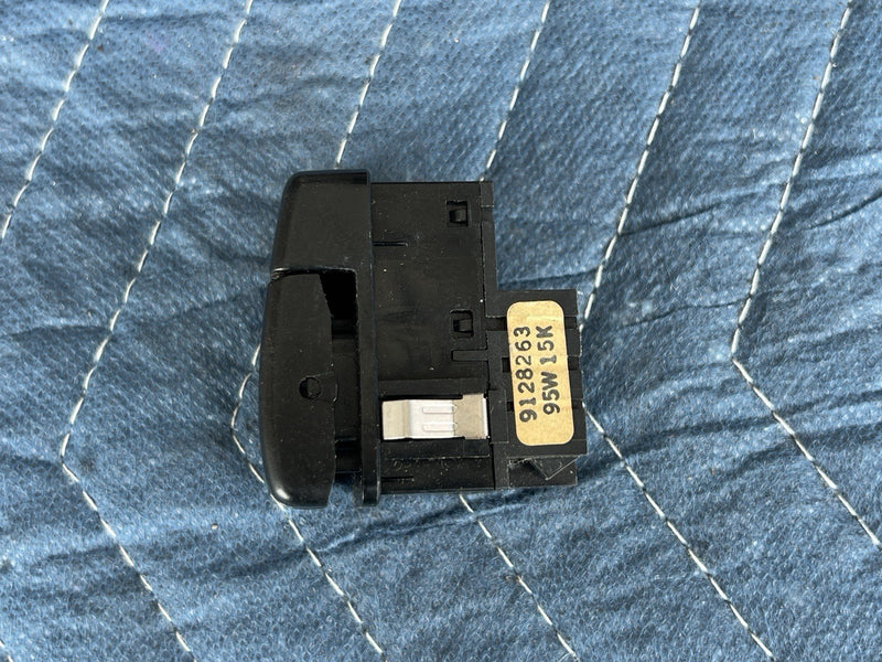 1993-1997 Volvo 850 850R Heated Mirror Defrost Switch Dash 9128263 OEM #4461E