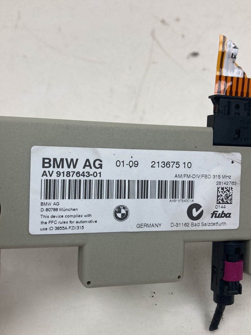 2009 BMW 328i E90- Antenna Amplifier PN: AV 9187643