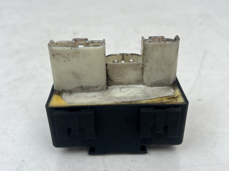 1998-2000 Volvo S70 V70 XC Cooling Fan Relay Control 9442934 OEM #6873EM