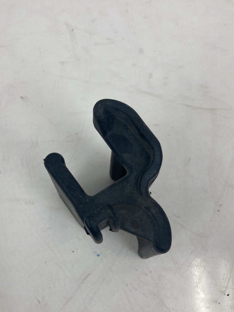 1998-2000 Volvo V70 Battery Hold Down Bracket OEM #5227M