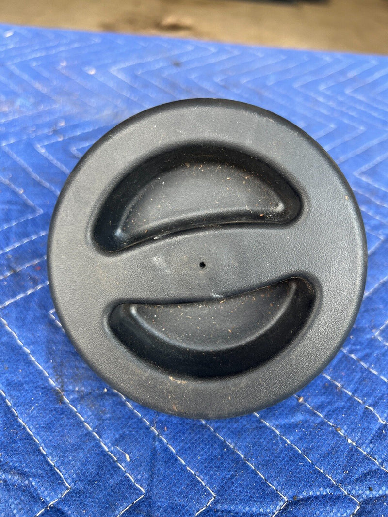 2002-2007 Saturn Vue Temporary Emergency Spare Tire Hold Down Screw OEM #625EM