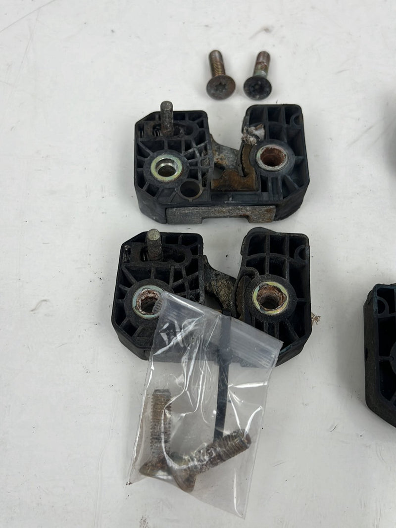1990-1992 Volvo 740 745 940 Wagon Door Latch Catch Assembly Set of 4 OEM #5969EM