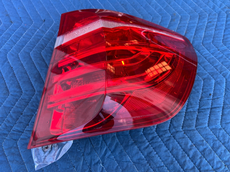 2011-2017 BMW X3 F25 Rear Passenger Right Outer Tail Light Assembly OEM #2259EM