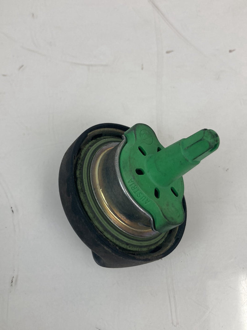 2003-2007 BMW 545i E60 Fuel Cap Gas Fill PA66 GF30 OEM #5002M