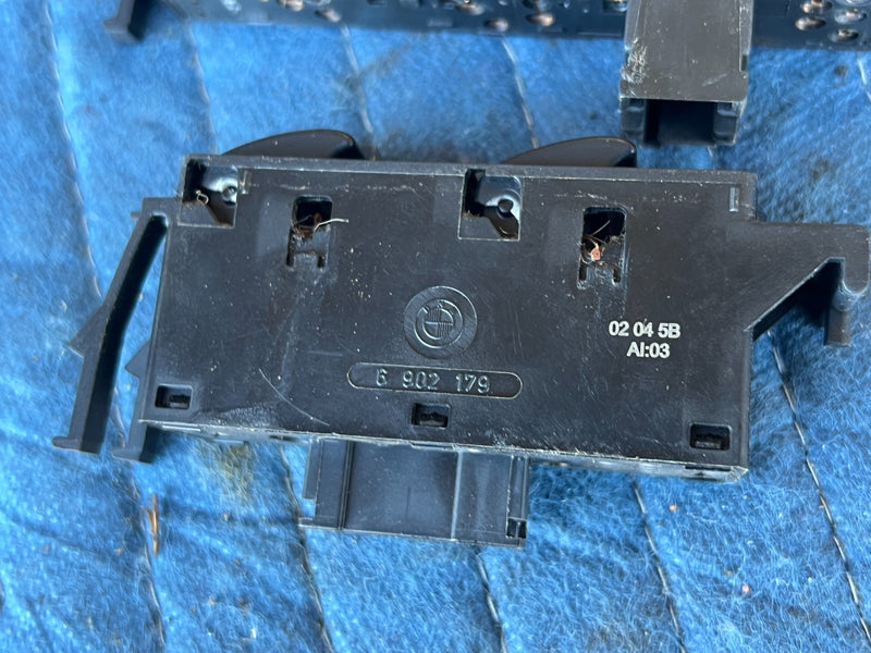 2002-2005 BMW 330xi 325xi E46 Center Console Window Switch Panel OEM #4811EM