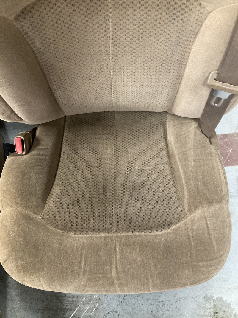1999-2006 Chevy Silverado GMT800 Complete Oak Peanut Butter Interior Set #3515M