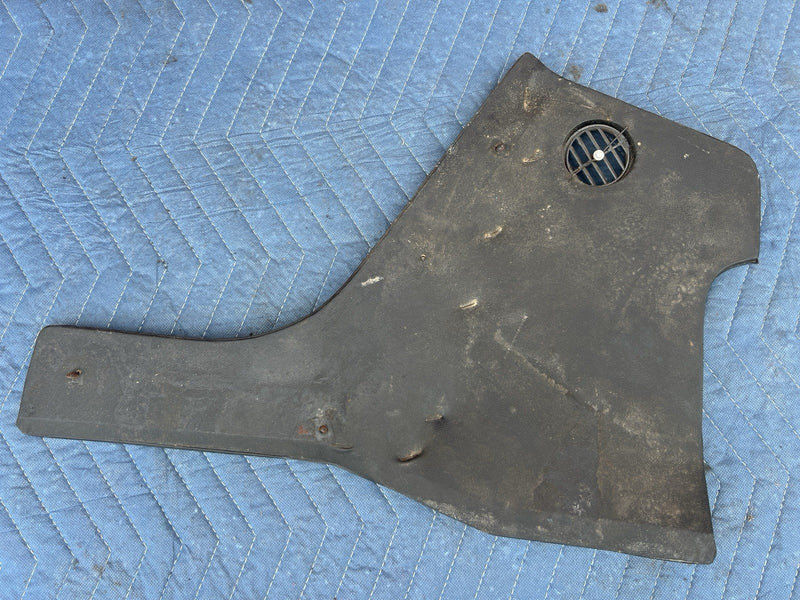 1971-1983 BMW 2002 Ti Tii E10 Center Console Panels LH RH W/ AC Vents OEM #3914M