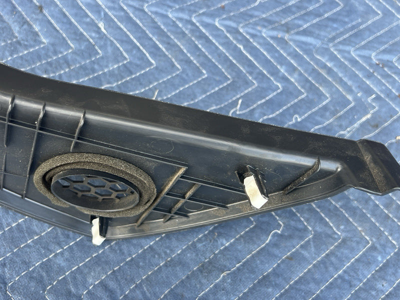 2006-2012 Mitsubishi Eclipse Left Dash End Cap Panel MN121401ZZ LH OEM #3543M