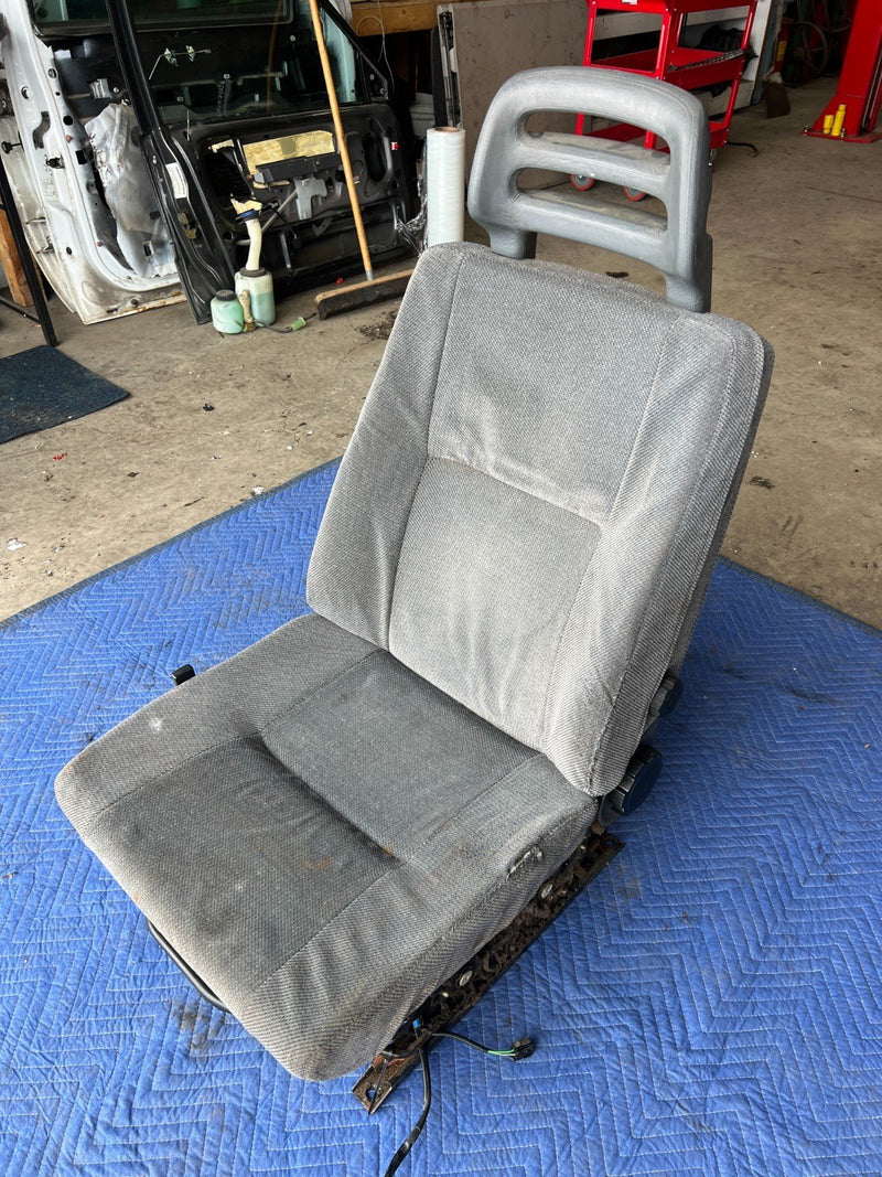 1989-1995 Volvo 740 940 Sedan Front Driver Left LH Cloth Seat Gray OEM #3647EM
