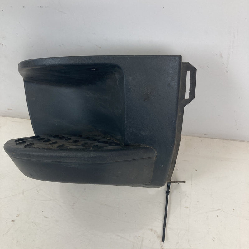 2014-2019 Chevrolet Silverado Rear Bumper Corner Step Trim 812548816 OEM #5588M